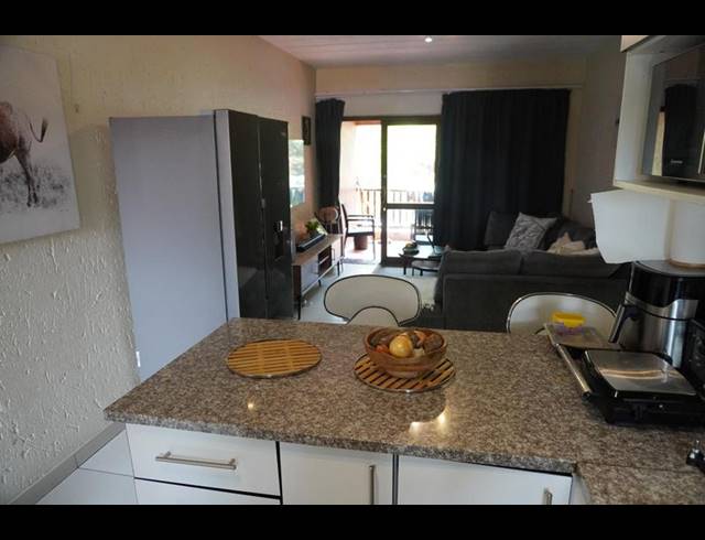 2 BEDROOM APARTMENT FOR SALE IN SUNNINGHILL